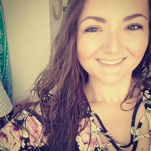 Meet your Posher, Carly